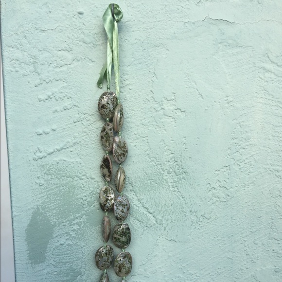 Shell Necklace - Picture 2 of 2